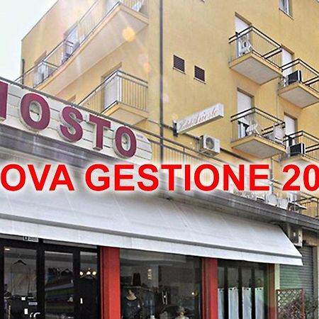 Hotel Ariosto Rimini Zewnętrze zdjęcie